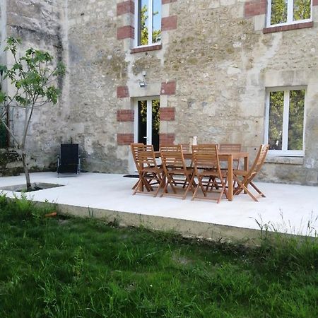 Au Repos Du Verger Couvrelles Exterior foto